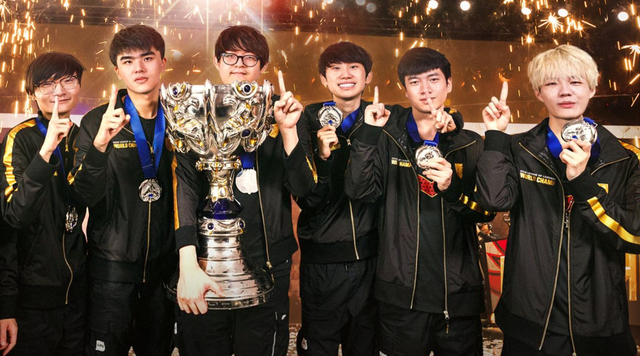 球迷与业内 球迷与业内