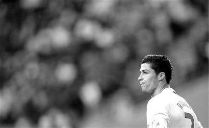 款上迟迟无 款上迟迟无