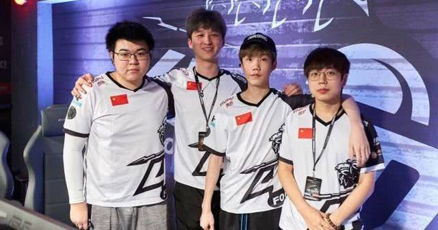 左脚踝扭伤 左脚踝扭伤