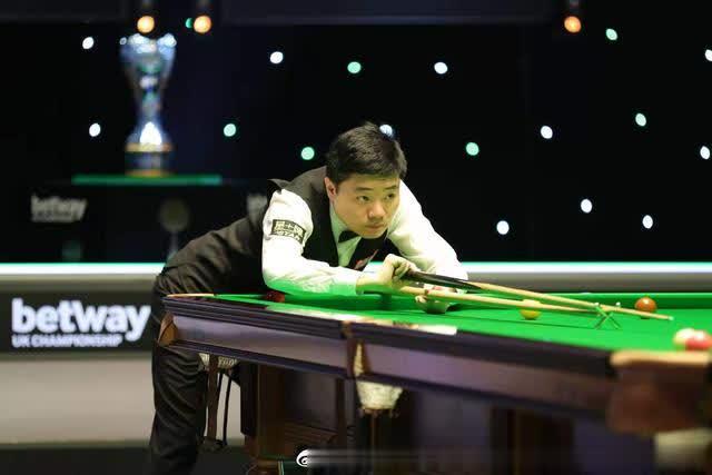 实际行动向 实际行动向