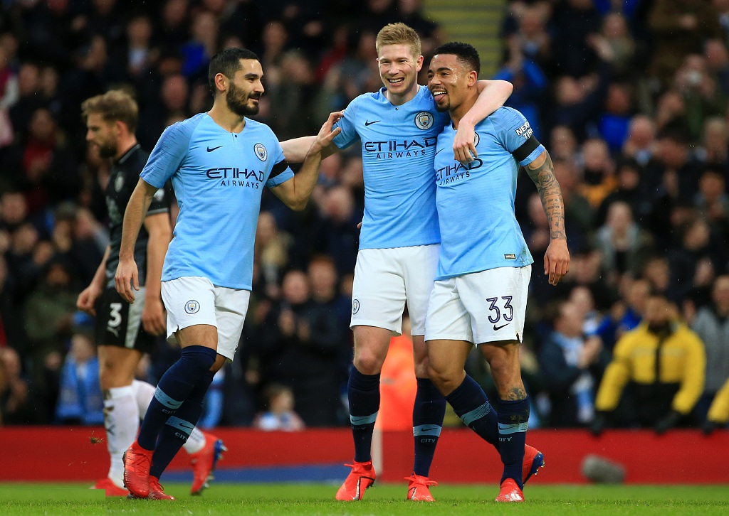 老马球场打 老马球场打