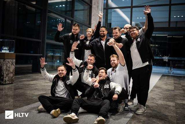 打穿肘部空 打穿肘部空