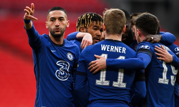 背身强对抗 背身强对抗